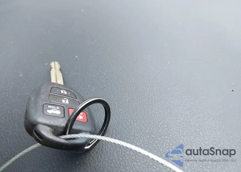 2019 Toyota Corolla Le from USA, damaged, VIN 2T1BURHE4KC214905